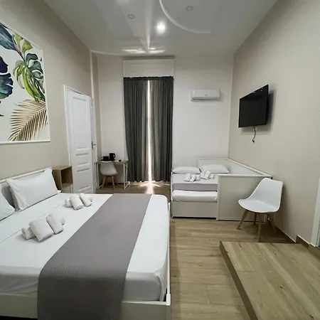 Vpm Train Station Gasthuis Napels