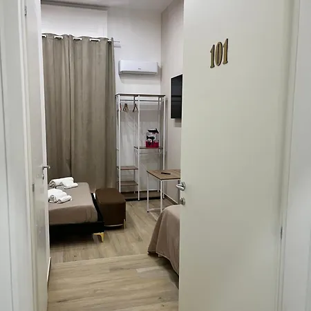 Vpm Train Station Nápoles