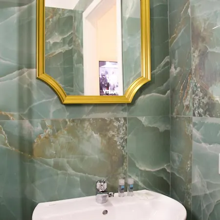 Vpm Train Station 4*