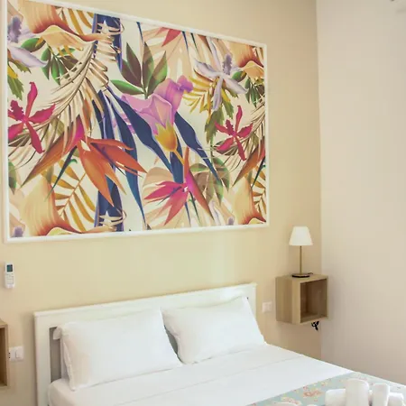 Vpm Train Station Casa de hóspedes 4*