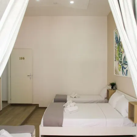 Casa de hóspedes Vpm Train Station