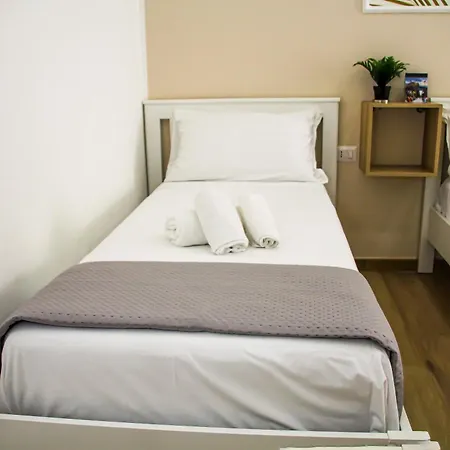 Casa de hóspedes Vpm Train Station Nápoles