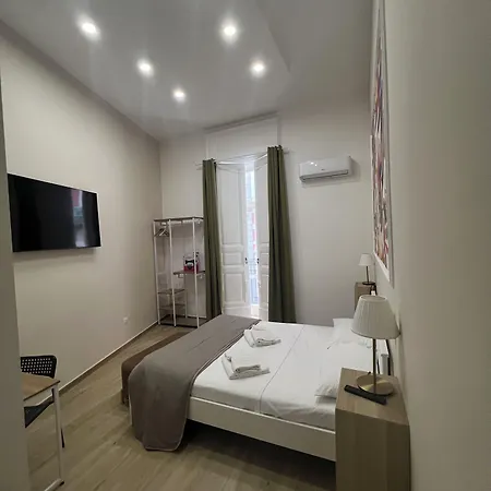 Vpm Train Station 4* Nápoles